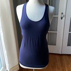 Lululemon tank top. Navy. Size 10.